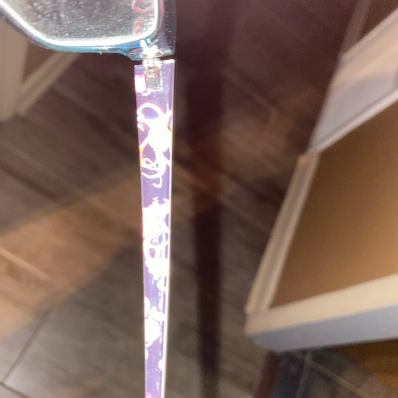 Vera Bradley prescription glasses - Picture 4 of 4